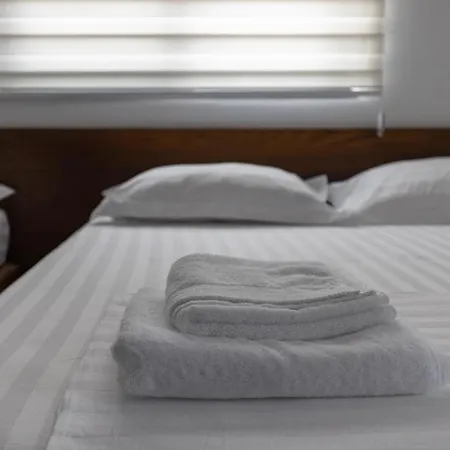 Center Hotel Ksamil
