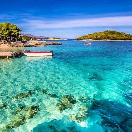 Center 3* Ksamil
